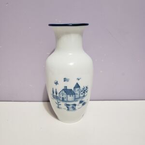 Vase White Blue Chickens  Farmhouse Country Home Decor  6"